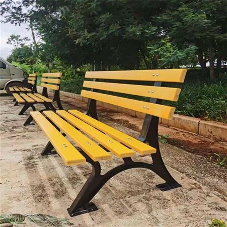 河北元鹏厂家制作环保木制椅子 户外公园长条椅价格