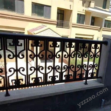 直销豪华阳台铝艺护栏自建房新式院子围栏简约铝艺阳台护栏楼梯扶手等铝制品