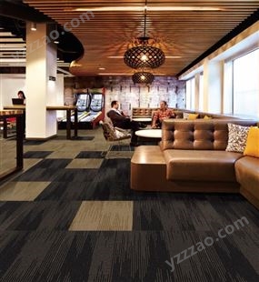 办公室铺满地毯，方块拼接，可混搭、可防火、可定制